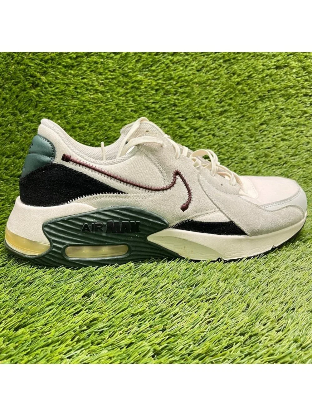 Nike Air Max Excee Mens Size 13 Beige Black Athletic Running Shoes Sneakers